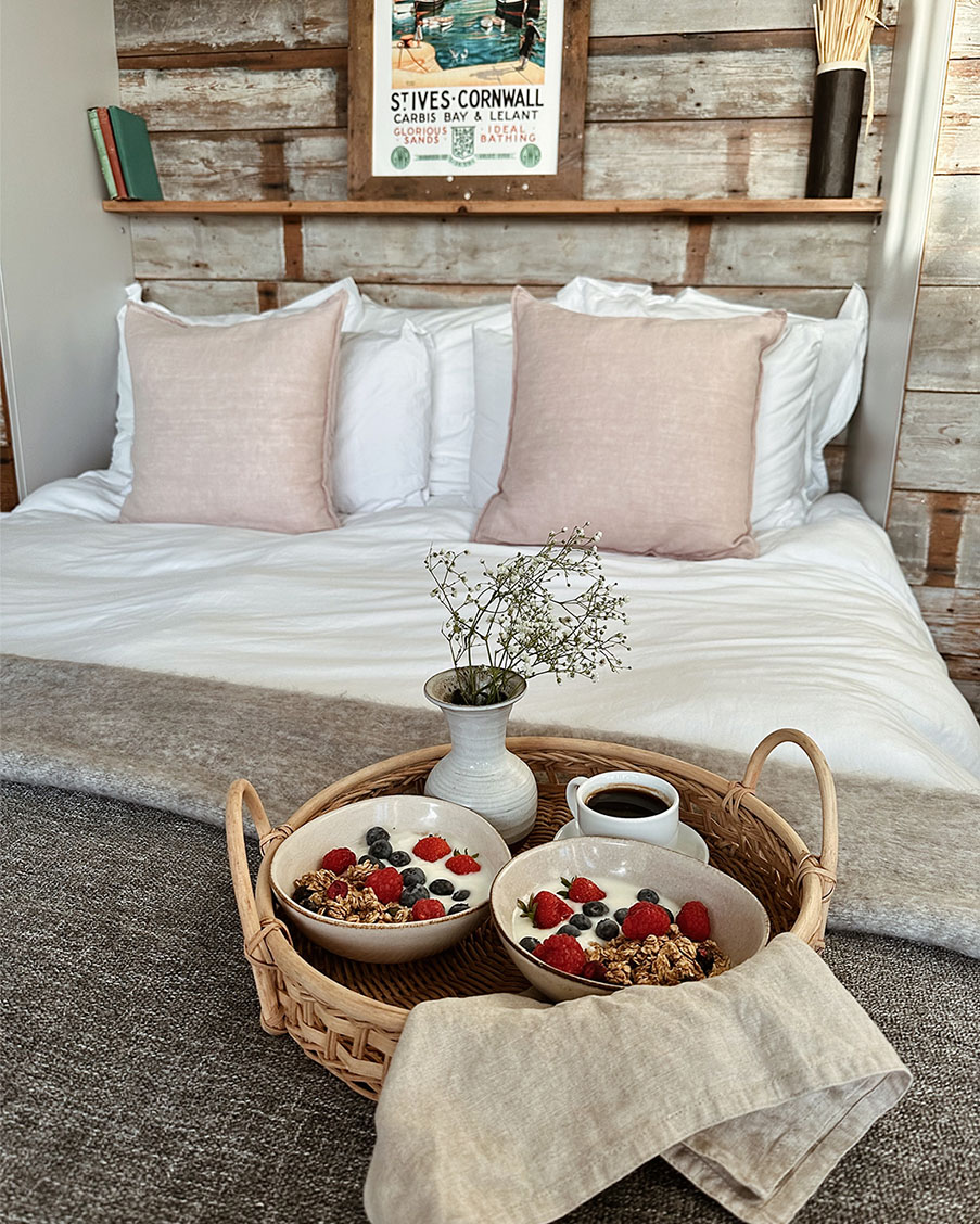 Breakfast in bed at Cabin on the Cliff