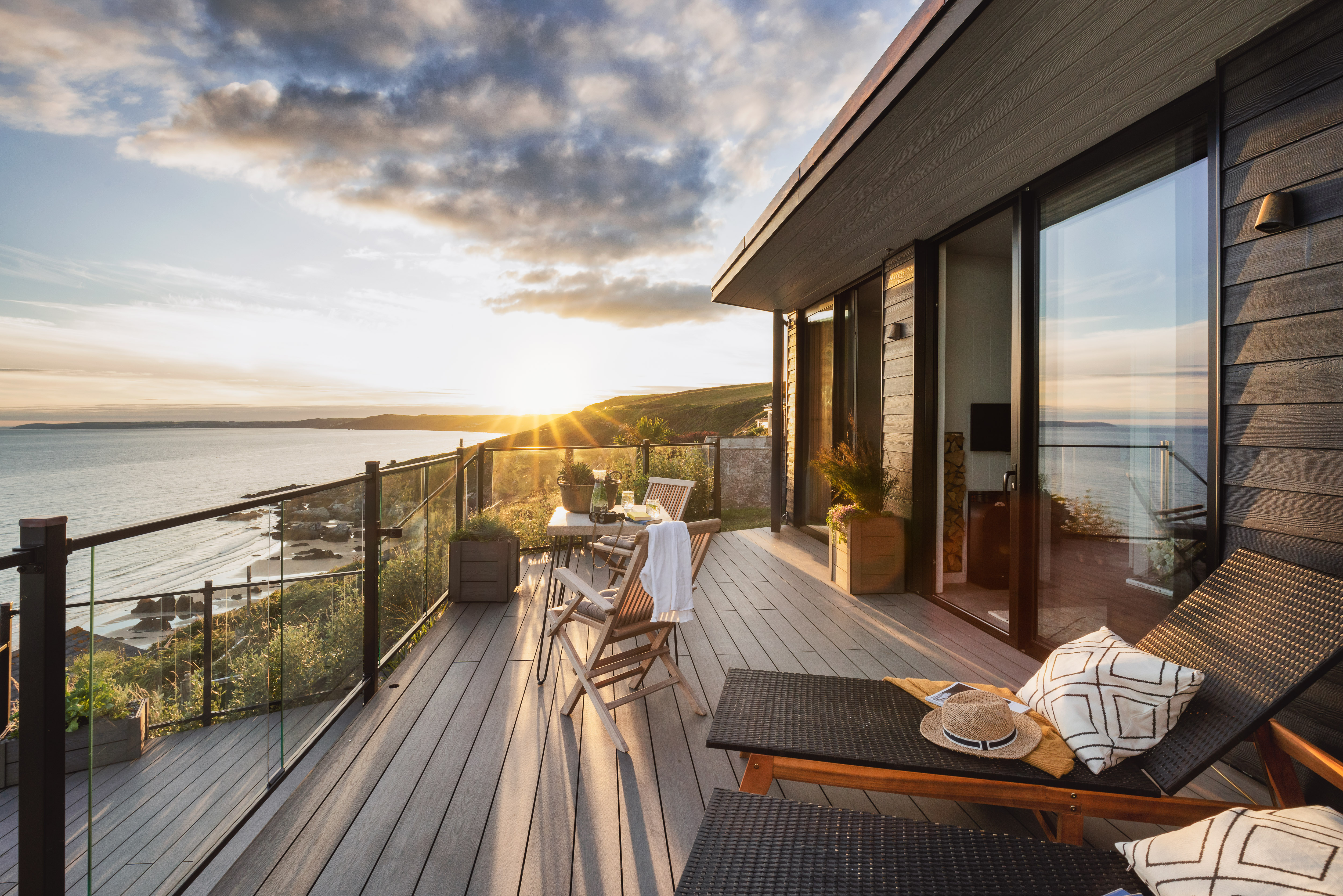 Up, Up & Away & the UK - November 2020