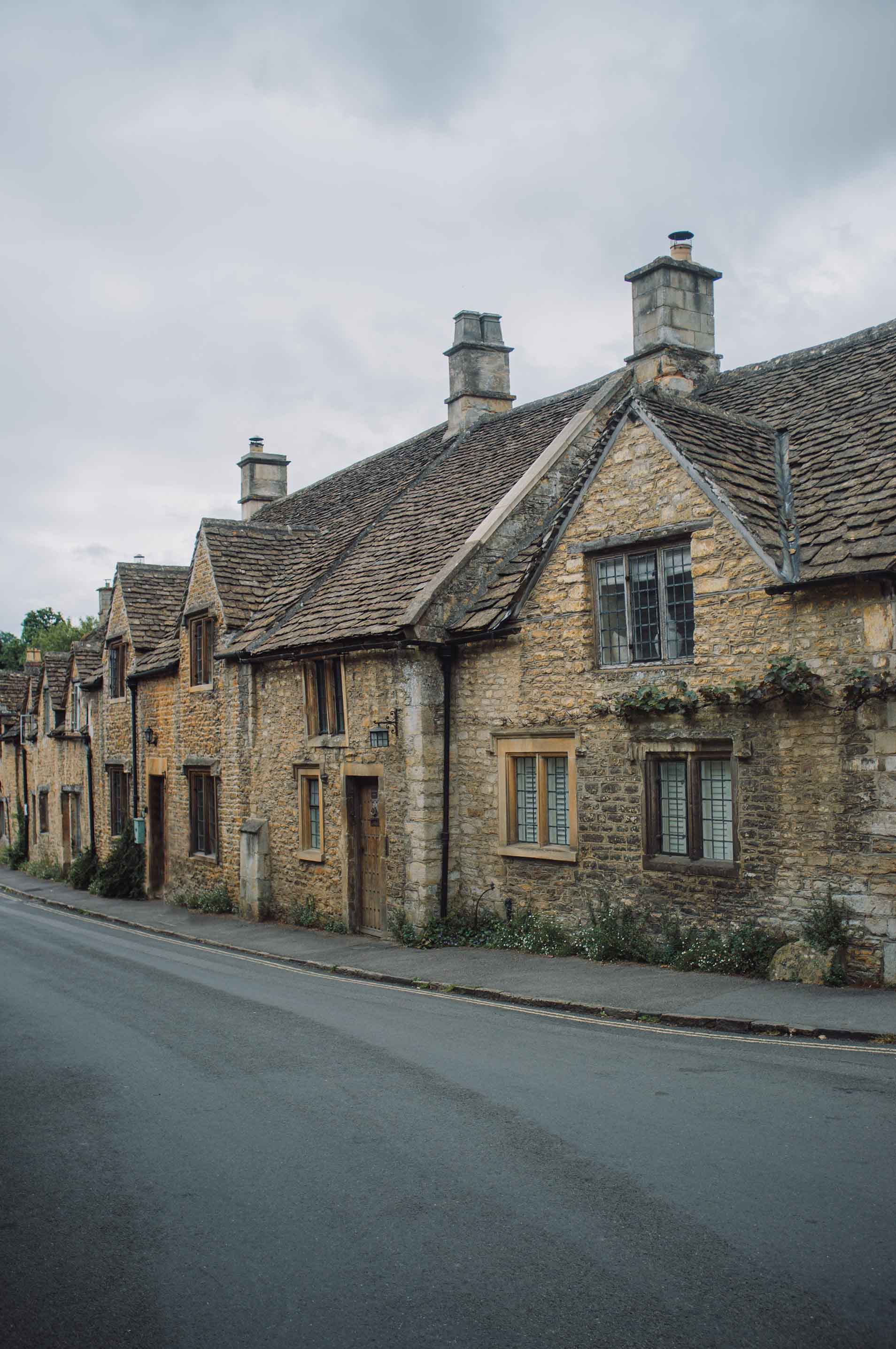 A view of traditional Cotswolds cottages