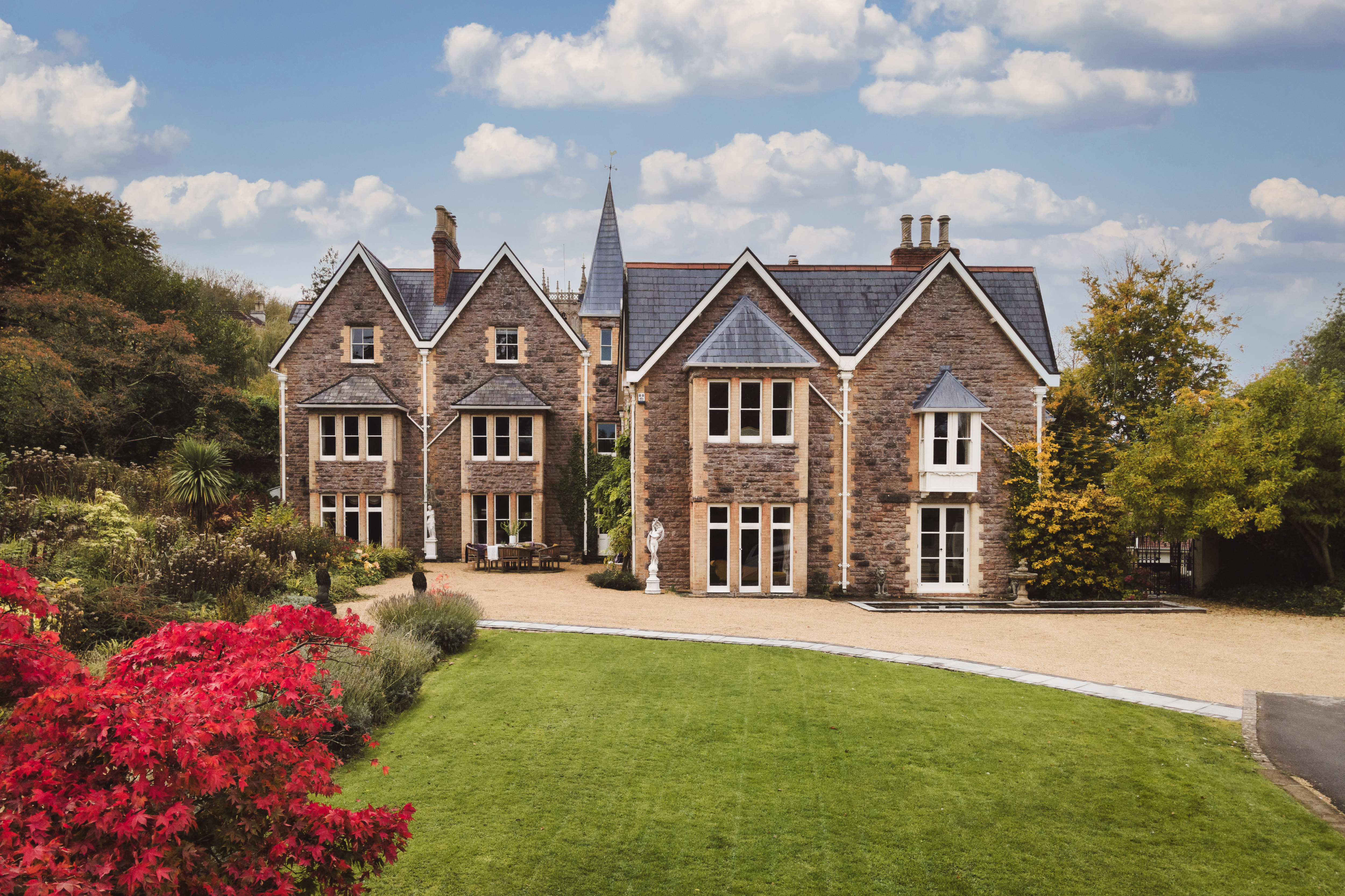 The Boutique Handbook - December 2020