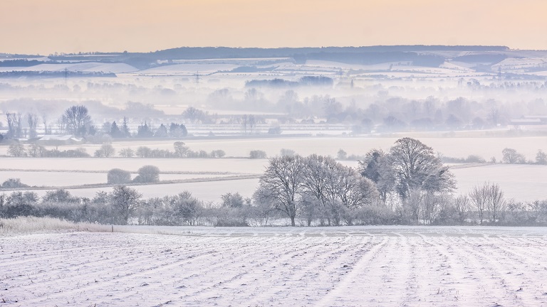 Cotswolds scenery covered in snow