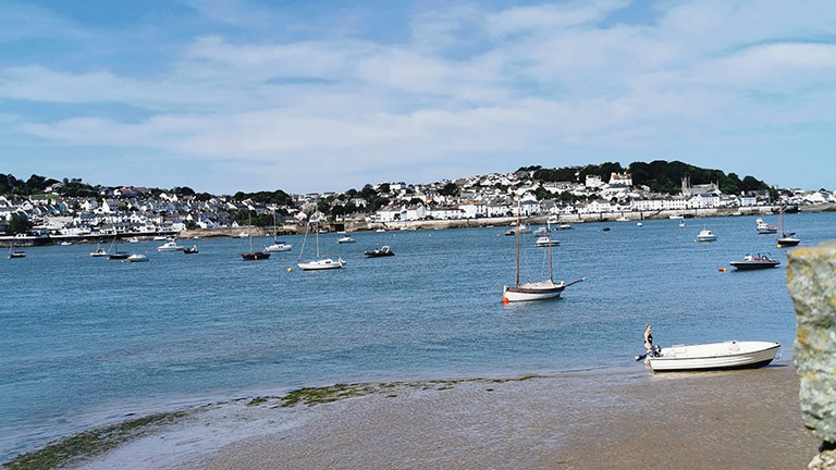 View from John's of Instow and Appledore over the water 
