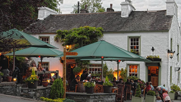 An outside view of the Masons Arms in the Lake District