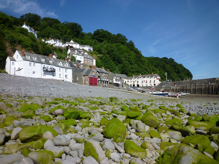 Looking up at Clovelly