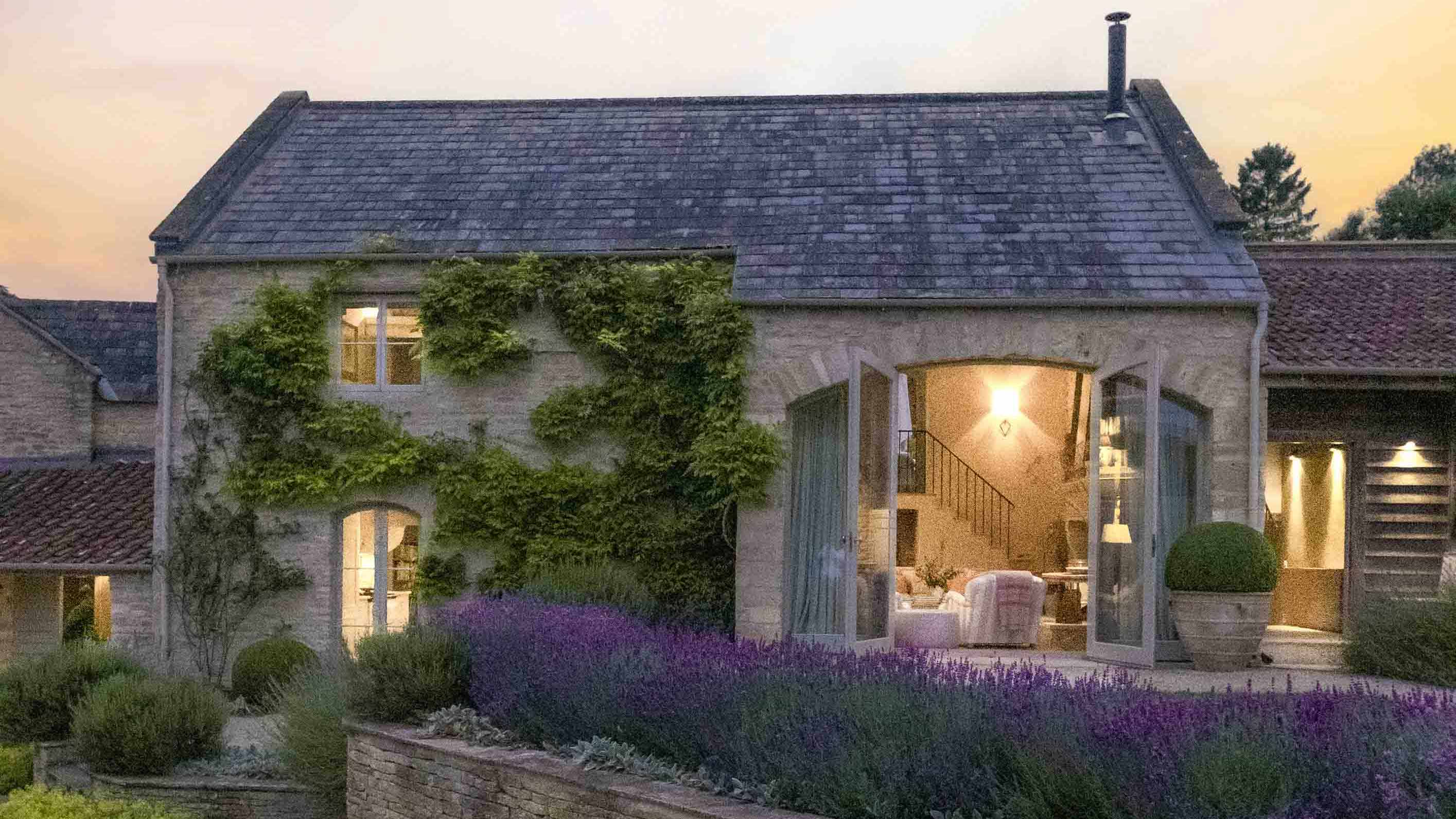 The Art of Luxury Escapism | A Weekend of Lavender Living 