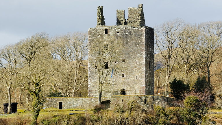 The towering remains of Cardoness Castle