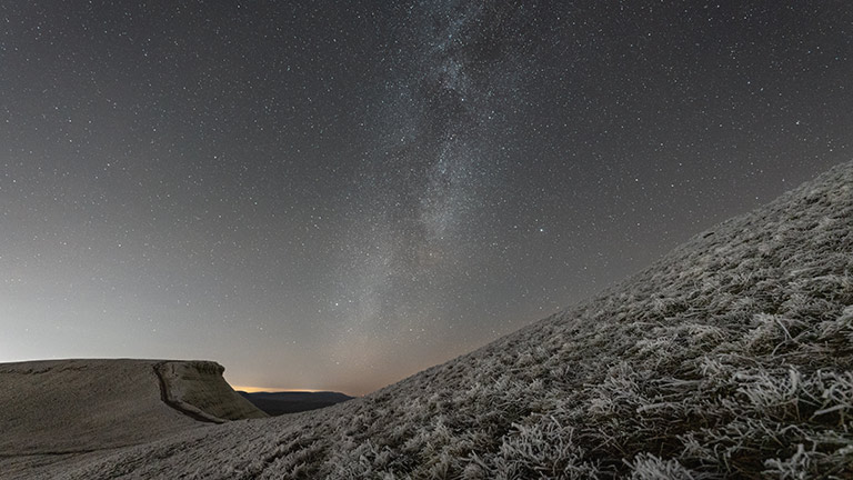 Star gazing from Pen y Fan in the Bannau (Brecon Beacons) | Dark Sky Reserves in the UK